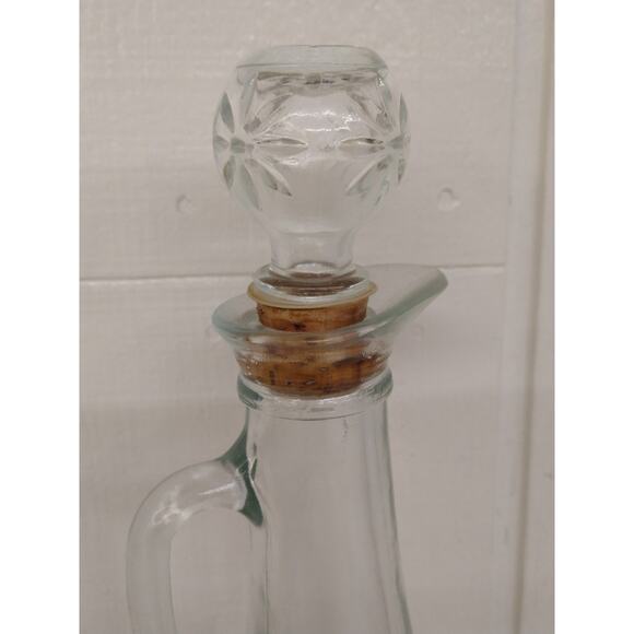 Vintage Decanter with Stopper 12" Tall Clear Cut Glass Retro 70s Star Burst (F8) - Picture 6 of 13